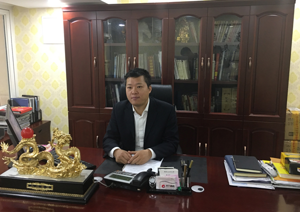 蒙太奇董事長(zhǎng)趙廣全攜全體員工給大家拜年啦！